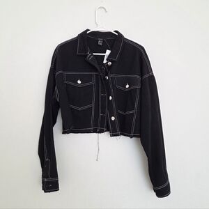 Forever 21 Black Crop Denim Jacket with White Stitching Size Large